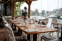 泰爾和奈海港俱樂部飯店 Tersoal住宿飯店