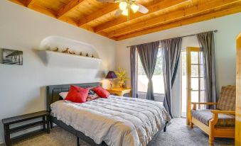 Las Cruces Vacation Rental - 3 Mi to Nmsu