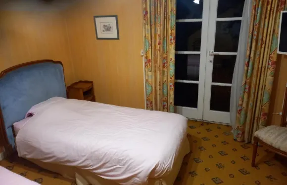 特羅姆科特旅館