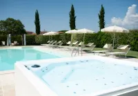 Le Colombaie Country Resort Hotels in Pontedera
