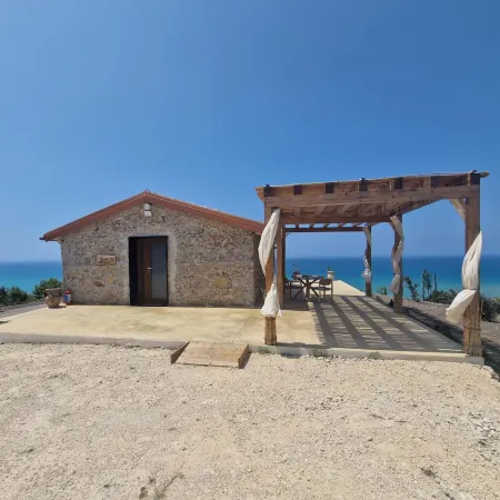 Tendu' Punta Bianca Glamping Camp