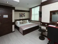 Wes Hotel Hotels in Izmit