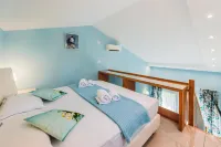 Dream Boutique Apartments - balcony