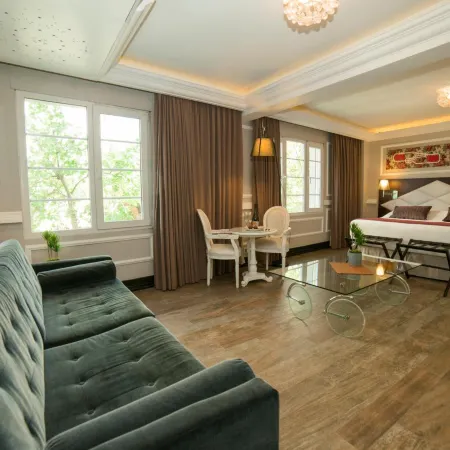Hotel Sommelier Boutique