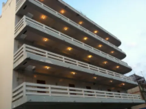 Sakol Hotel โรงแรมใกล้วัดพายัพ