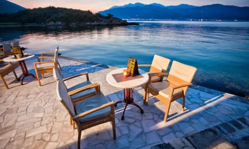 Luxury Sea Residence by Kristina
