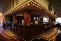 Epic Hotel Villa Mercedes - Bares