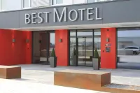 Best Motel Hôtels à : 