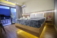 Hotel Yakinthos - Balkoner