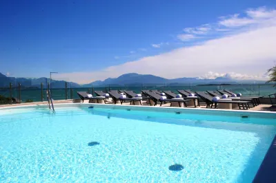 Park Hotel Отели рядом со станцией Desenzano - Via Gramsci, 13