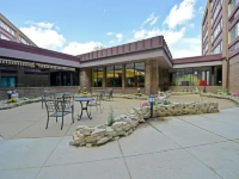 コーズウェイベイ ホテル ランシングのホテル