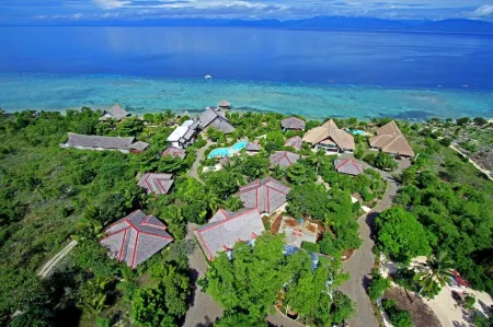 Dolphin House Resort Moalboal