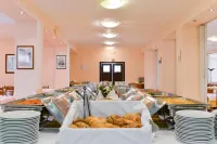 Hotel Porto Hotels in Sukošan