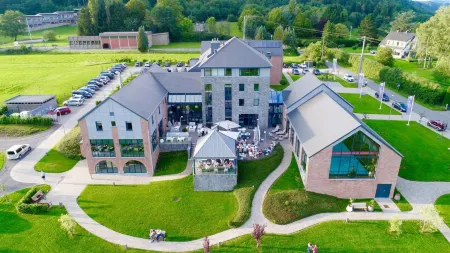 Azur en Ardenne Отели в г. Grandhan