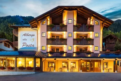 ألبيرجو ألا بوستا Hotels near Laghetto di Campiglio