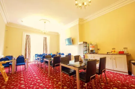 Edgerton Hotel Отели рядом со станцией Huddersfield