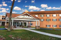 Carriage House Country Club Hotels in Swiftwater