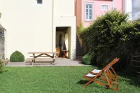 A Bica Hostel - Hostels