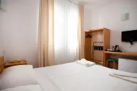 Zephyros City Otel