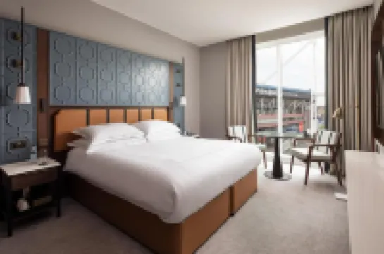 ザ パークゲート ホテル