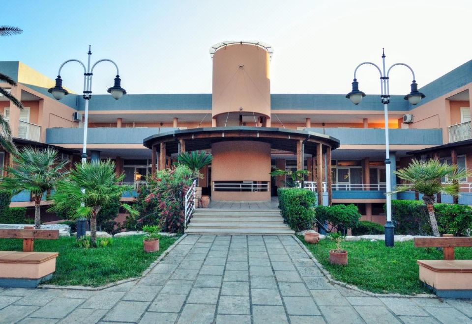 hotel overview picture