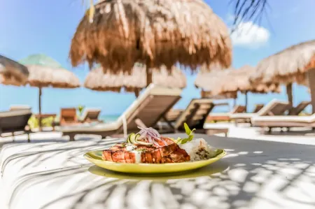 Zomay Beachfront Holbox Отели в г. Ольбокс