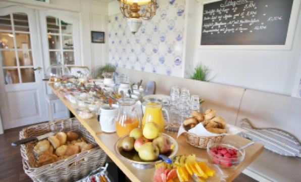 Anker's Hörn - Hotel & Restaurant auf der Hallig Langeness - Housity