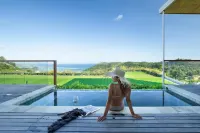 Telescope Villas Lombok - Private Pools