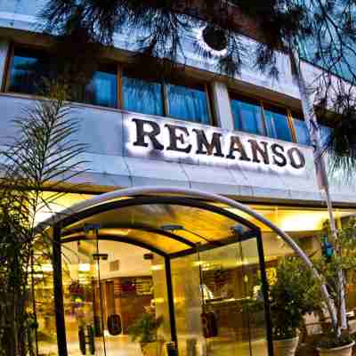 Remanso Hotel Exterior