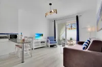 Neptuno Bungalows - Adults Only Hotels in Villaverde