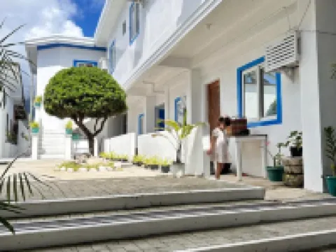 Shanedel's Inn & café バタネスのホテル