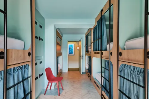 The Boc Hostels - Beach - Hostels