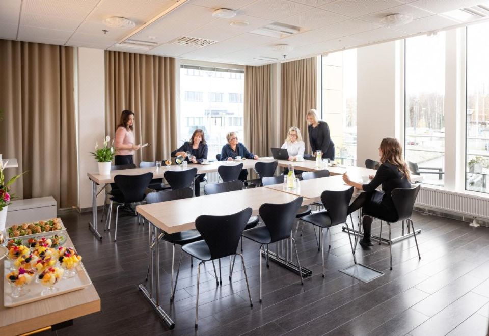 놀란디아 탬피어 호텔 객실