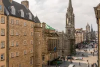 Destiny Scotland - Royal Mile Residence - Balkon