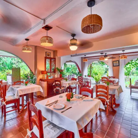 Hotel El Encanto