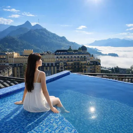Cloud Chaser Hotel