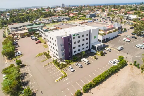 Ibis Styles the Entrance