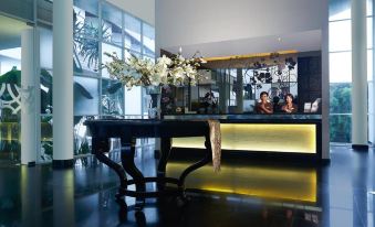 Grand Kecubung Hotel