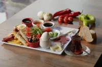 Elada Luxury Otel - Desayuno