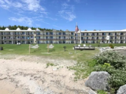 AmericInn by Wyndham Saint Ignace Lakefront Hotels in Mackinac County