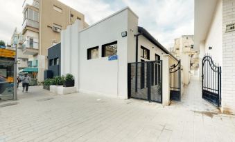 Colorbox - by Loginn Tel-Avivian Hotels