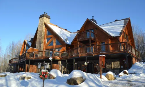 Selenia Lodge- Résidences et Chalets Dans les Laurentides