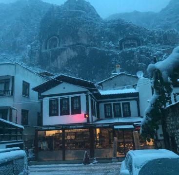 지야길 코나기 객실 내부