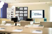 Kristallhotel Fettehenne Hotels in Leverkusen