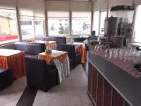 Sirin Hotel - พร้อมอาหารเช้า