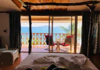 Patatran Village Hotel Hotels in Felicite