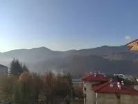 Sunny apartment with a wonderful view, parking. Hotels in Smolyan