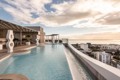 Eurostars Universal Lisboa Hotels near Humberto Delgado Airport