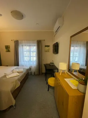 Apple Economy Hotel Hotels in 