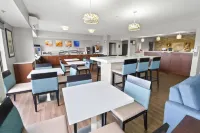 Comfort Inn Dunn Near I-95 - breakfast